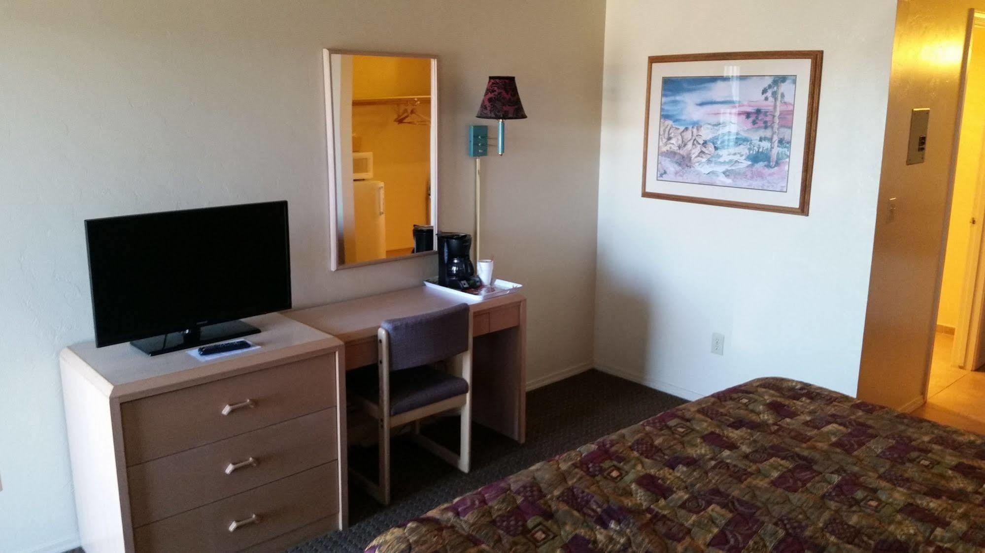 Heritage House Motel Prescott Bagian luar foto